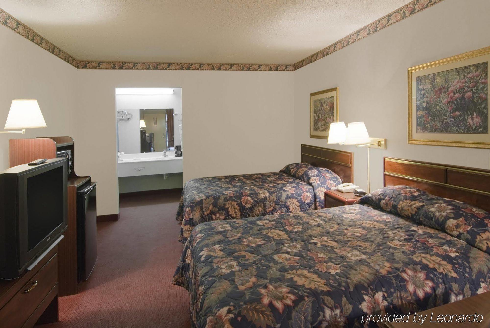 Americas Best Value Inn Searcy Chambre photo